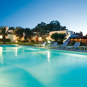 https://tenuta-badessa.lecce-hotels.com