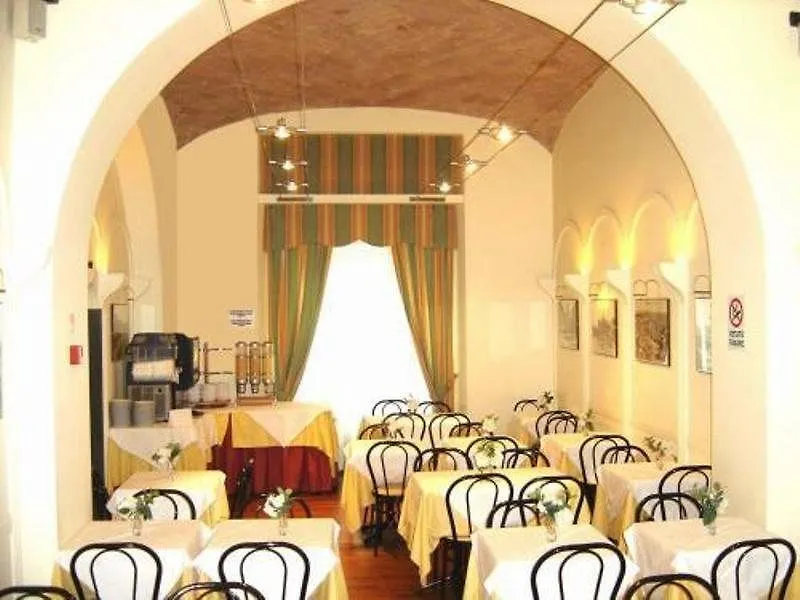 Hotel Mariano Roma 3*,
